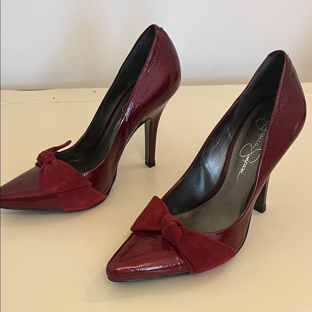 Elegant Red Heels with Bow Accent